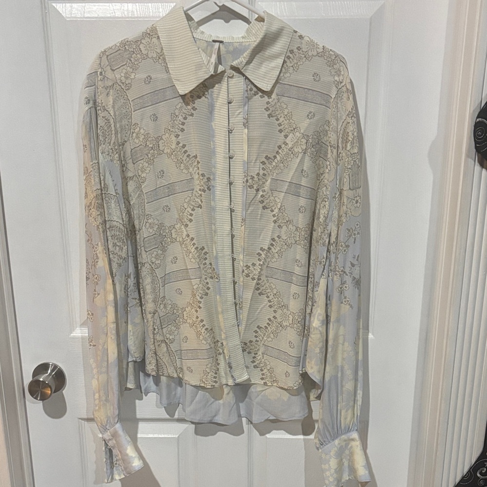 Free People  Shirt